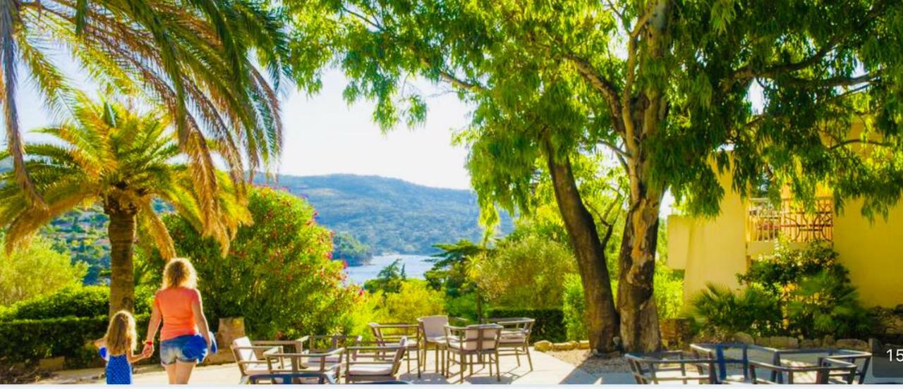 Mazet « Domaine De La Pinede » Apartment Le Lavandou Ngoại thất bức ảnh